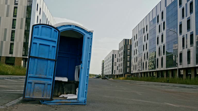 Best VIP or Luxury Restroom Trailers  in Frederick, CO